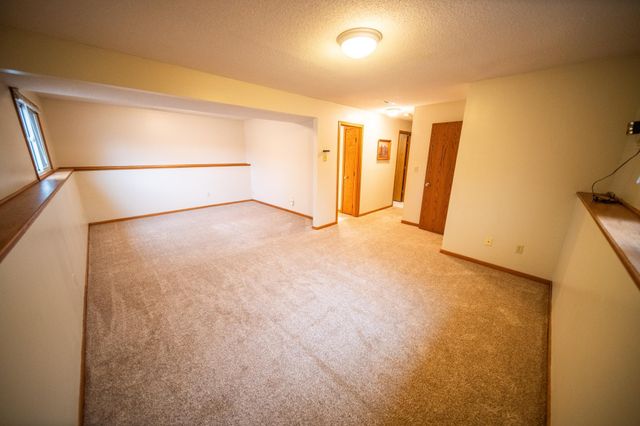 3919 Huntington Lane NW, Rochester, MN 55901