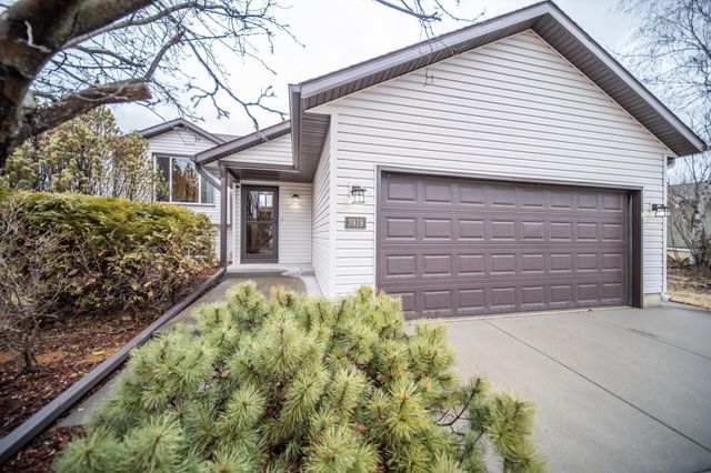 3919 Huntington Lane NW, Rochester, MN 55901