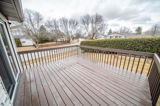 3919 Huntington Lane NW, Rochester, MN 55901