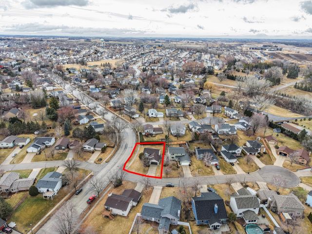 3919 Huntington Lane NW, Rochester, MN 55901