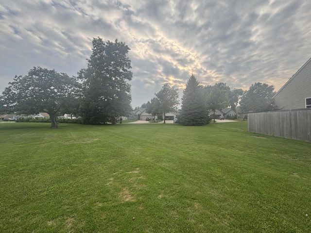 4369 S 49th STREET, Greenfield, WI 53220