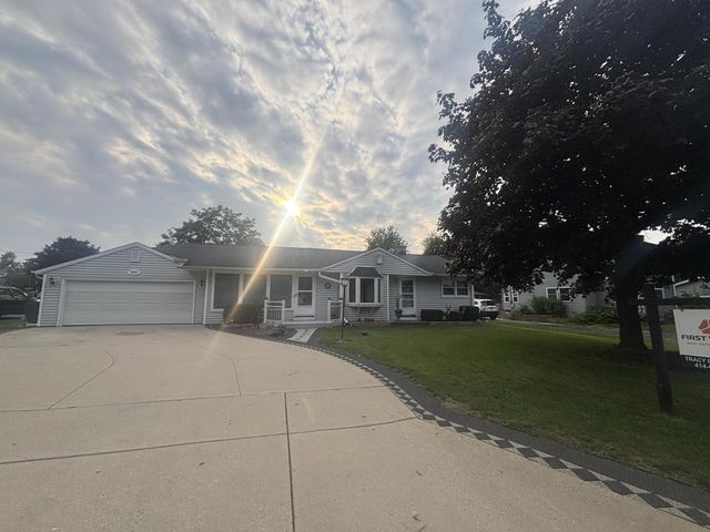 4369 S 49th STREET, Greenfield, WI 53220