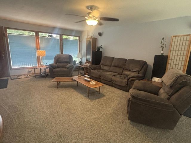 4369 S 49th STREET, Greenfield, WI 53220