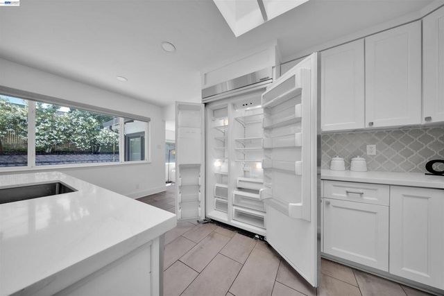 781 E Angela St, Pleasanton, CA 94566