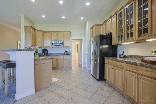 8629 Red Hawk Court, Cincinnati, OH 45251