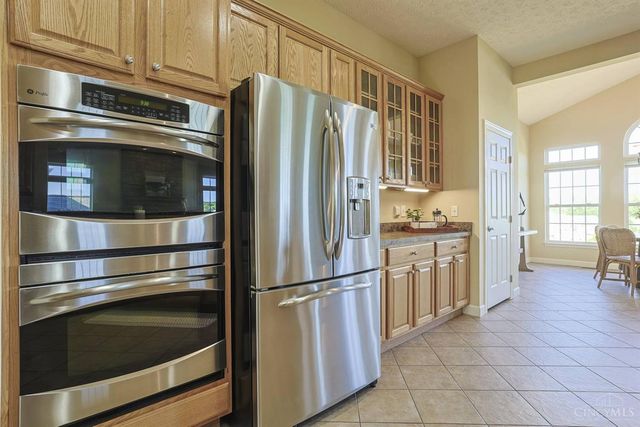 8629 Red Hawk Court, Cincinnati, OH 45251