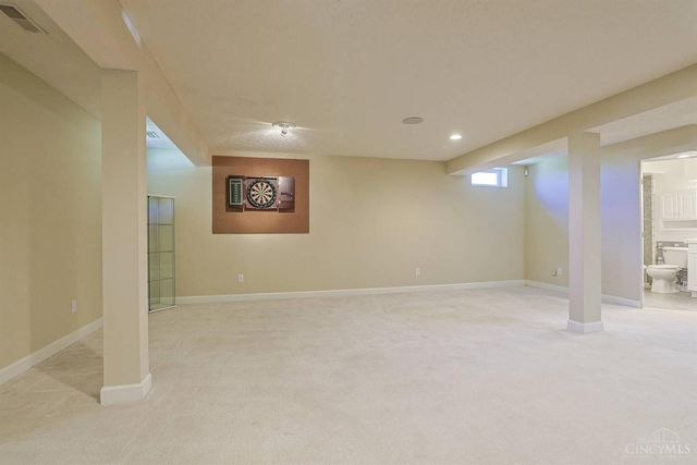 8629 Red Hawk Court, Cincinnati, OH 45251