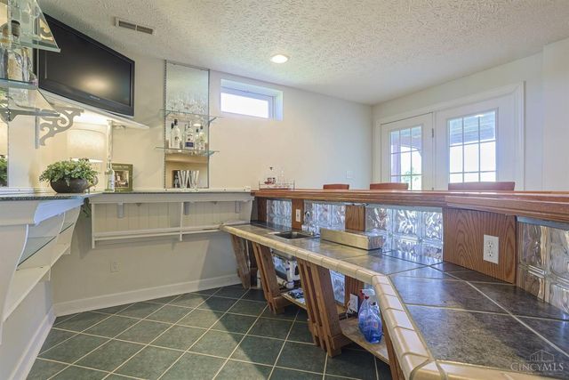 8629 Red Hawk Court, Cincinnati, OH 45251