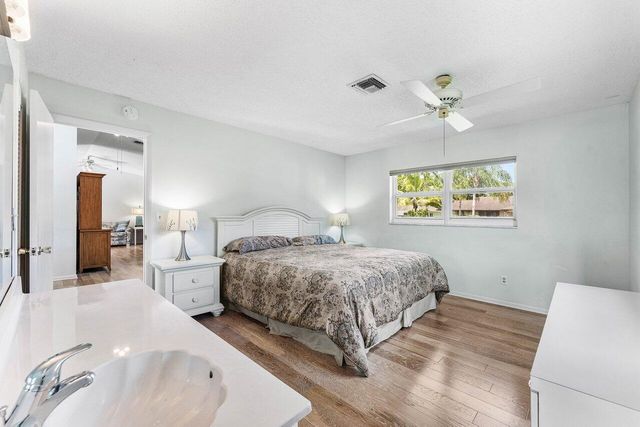 128 Sandpiper Avenue, Royal Palm Beach, FL 33411