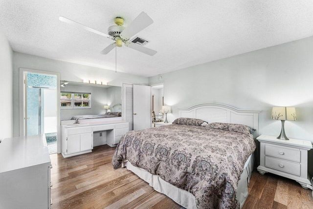 128 Sandpiper Avenue, Royal Palm Beach, FL 33411