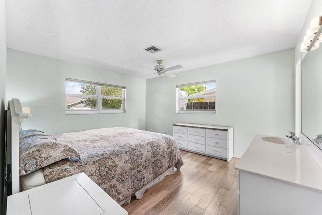 128 Sandpiper Avenue, Royal Palm Beach, FL 33411