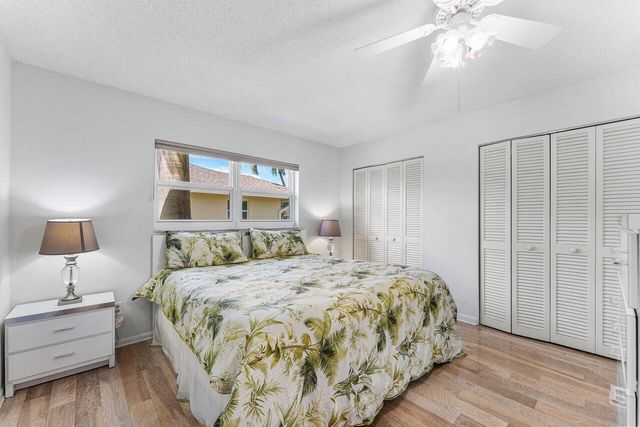 128 Sandpiper Avenue, Royal Palm Beach, FL 33411