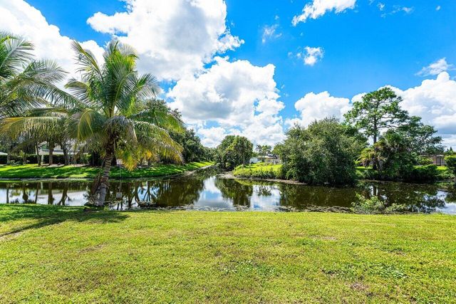 128 Sandpiper Avenue, Royal Palm Beach, FL 33411