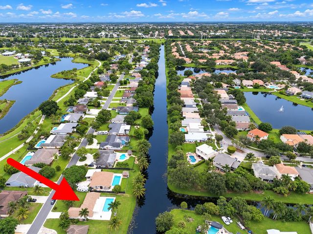 128 Sandpiper Avenue, Royal Palm Beach, FL 33411
