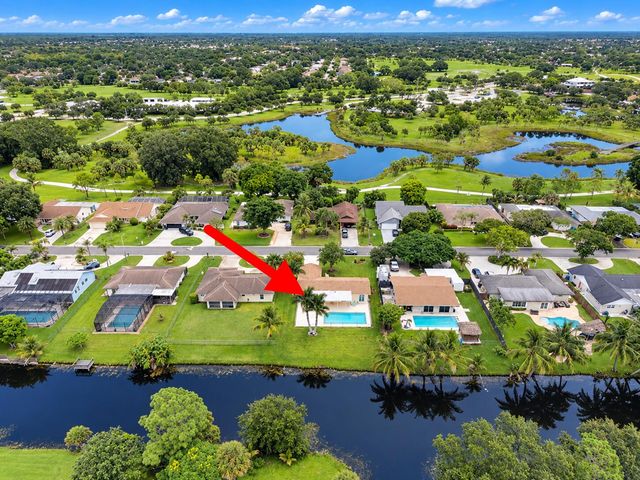 128 Sandpiper Avenue, Royal Palm Beach, FL 33411