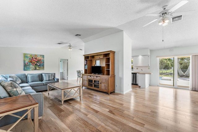 128 Sandpiper Avenue, Royal Palm Beach, FL 33411