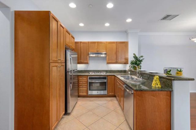 11021 Catarina Lane 297, San Diego, CA 92128