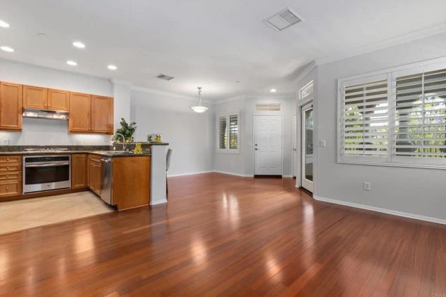 11021 Catarina Lane 297, San Diego, CA 92128
