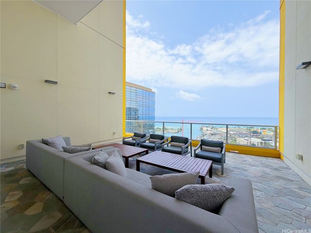 988 Halekauwila Street 3111, Honolulu, HI 96814
