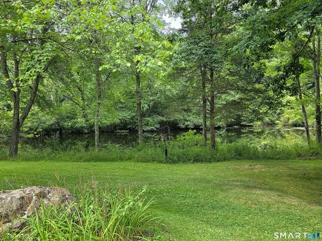 581 Heritage Village A, Southbury, CT 06488