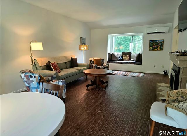 581 Heritage Village A, Southbury, CT 06488
