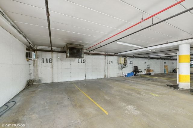 1930 Song Sparrow Court 1930, Schaumburg, IL 60173