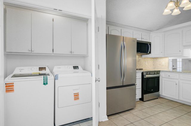 9958 Hallsford Drive, Ladson, SC 29456