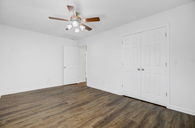 9958 Hallsford Drive, Ladson, SC 29456