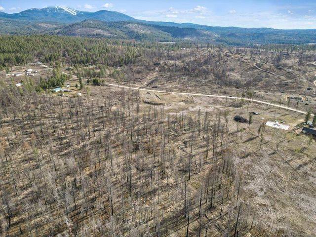 15015 E Eistrup Rd, Elk, WA 99009