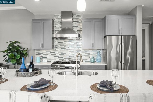 111 W Prospect Ave. 205, Danville, CA 94526