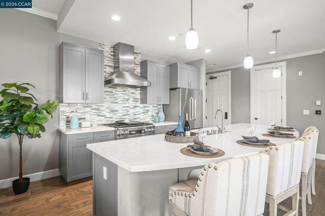 111 W Prospect Ave. 205, Danville, CA 94526