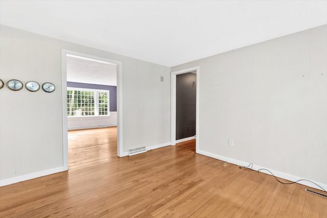 844 W Yarmouth, Yarmouth, MA 02675