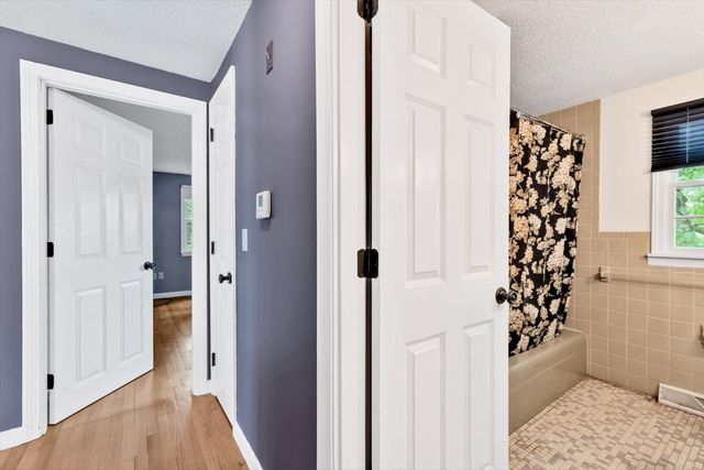 844 W Yarmouth, Yarmouth, MA 02675