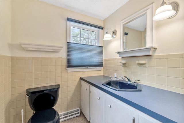 844 W Yarmouth, Yarmouth, MA 02675