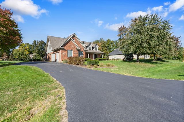 12918 W Hunt Club Court, Mokena, IL 60448