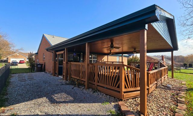 2591 Spring Mill Place, Burlington, KY 41005