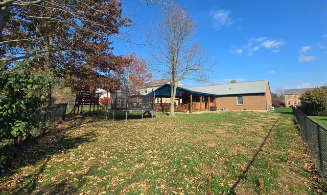 2591 Spring Mill Place, Burlington, KY 41005