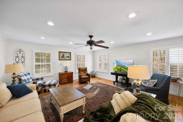 2270 Lowell Bethesda Road, Gastonia, NC 28056