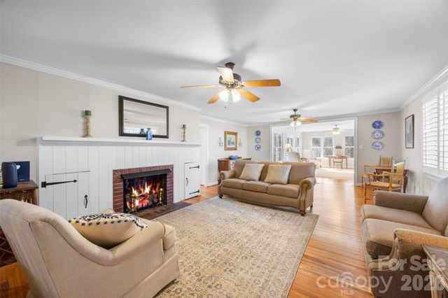 2270 Lowell Bethesda Road, Gastonia, NC 28056