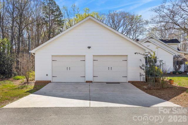 2270 Lowell Bethesda Road, Gastonia, NC 28056