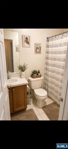 131 Clinton Place 116, Hackensack, NJ 07601