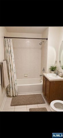 131 Clinton Place 116, Hackensack, NJ 07601
