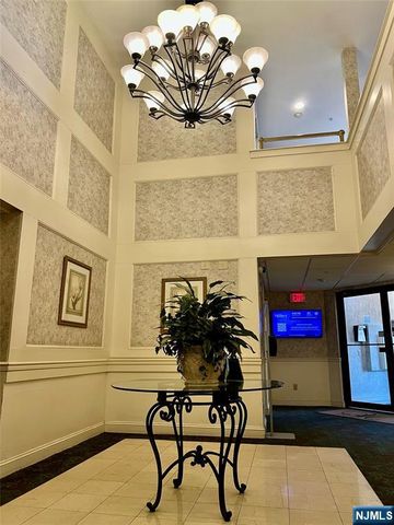 131 Clinton Place 116, Hackensack, NJ 07601