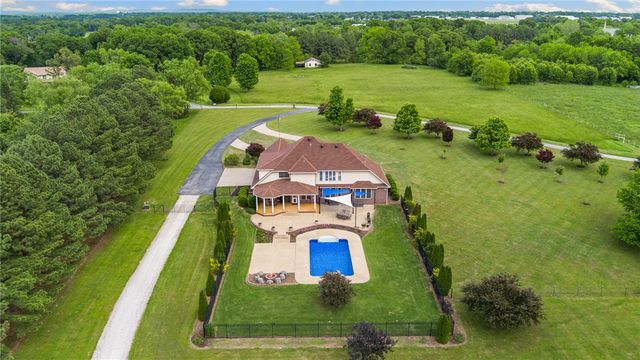 4088 Homewoods Drive, Rogers, AR 72756