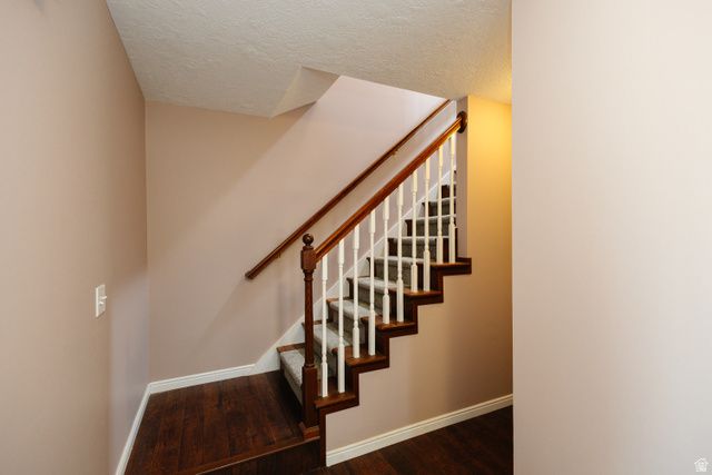 39 S VILLAGE WAY, Fruit Heights, UT 84037