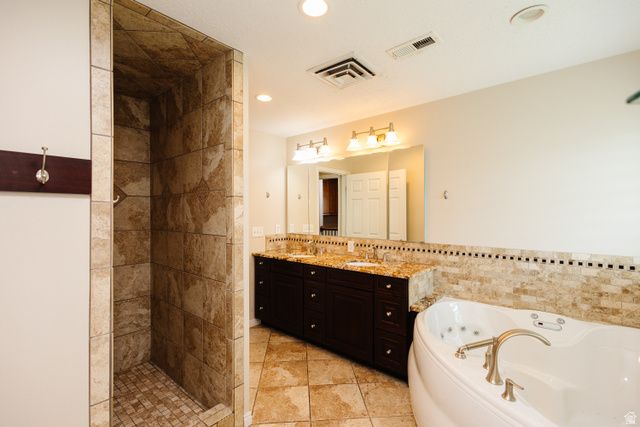 39 S VILLAGE WAY, Fruit Heights, UT 84037