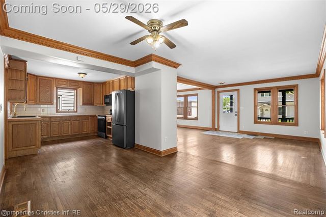 158 S Rawles Street, Romeo, MI 48065