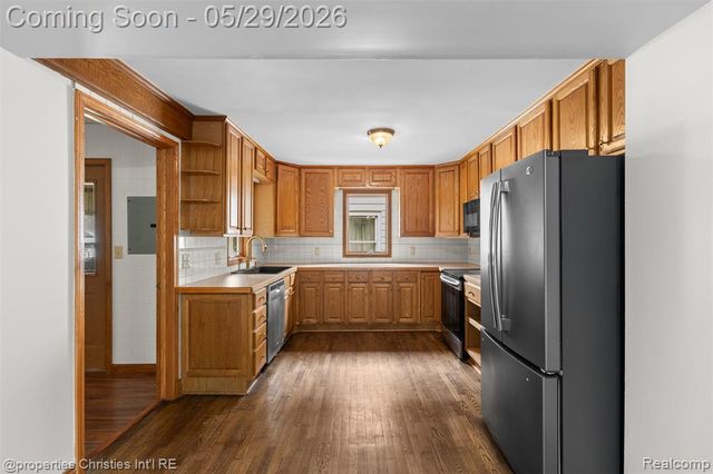 158 S Rawles Street, Romeo, MI 48065