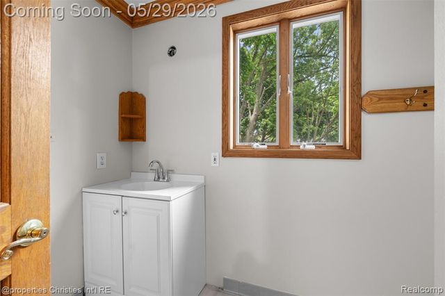 158 S Rawles Street, Romeo, MI 48065