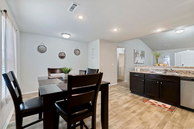 7017 Woodsgate Cove, Alexander, AR 72002